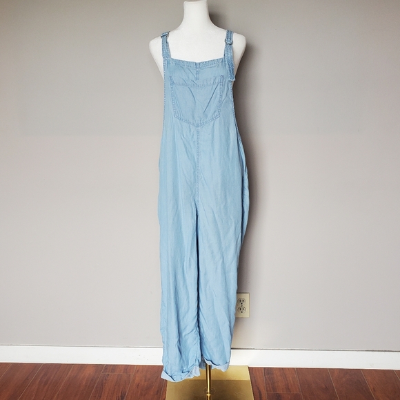 Aerie Chambray Overall Coverall Bib Jumpsuit Beachy Boho Blue Womens Size Medium - Picture 8 of 9